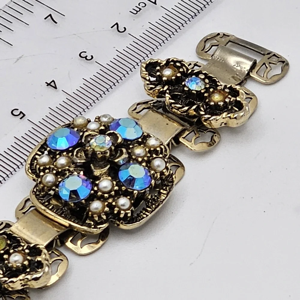 Vintage Florenza Style Floral Link Bracelet Gold Tone Blue Gold Pearl 8 Inches